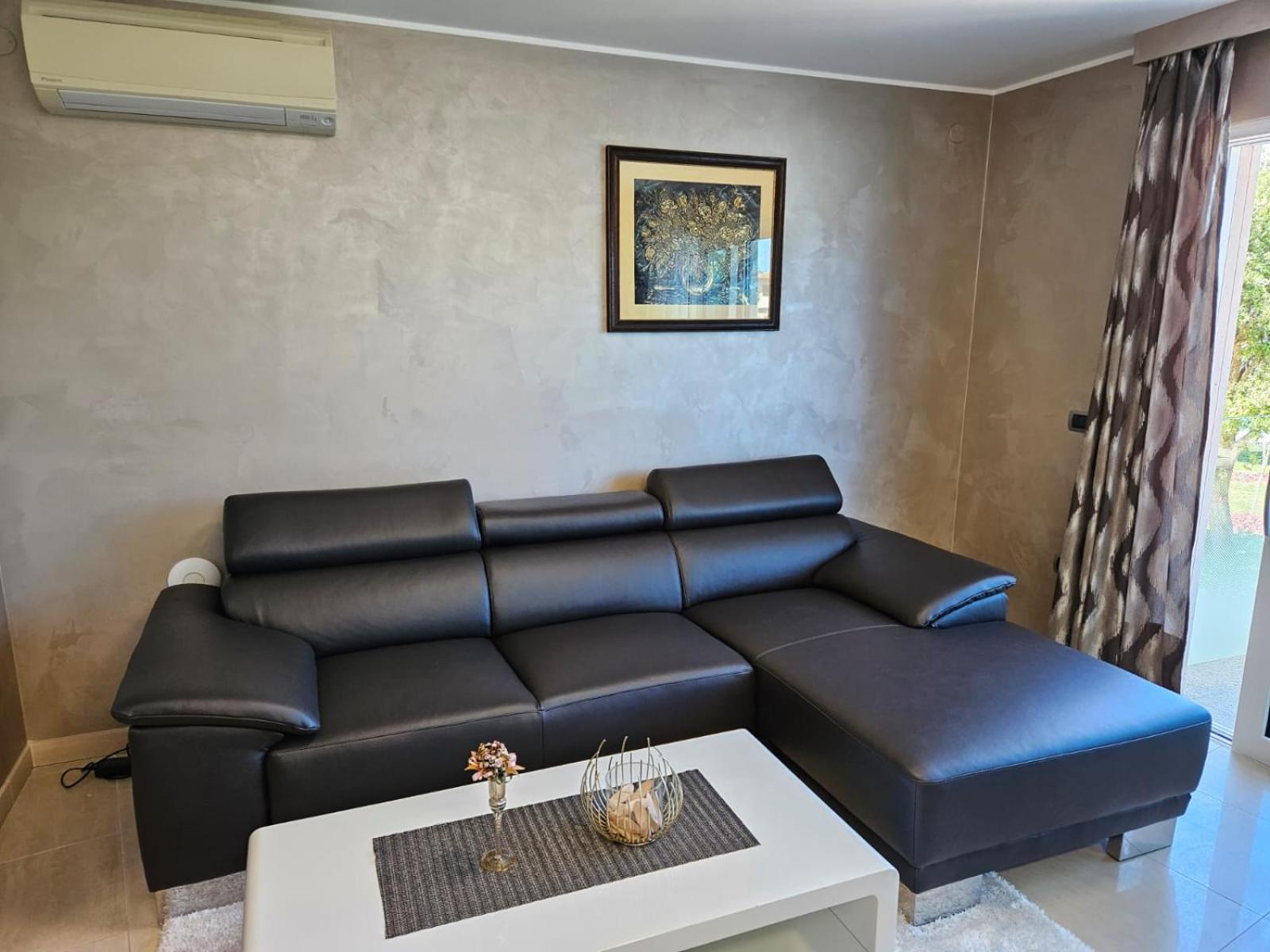 Apartman Riva-interauto Umag