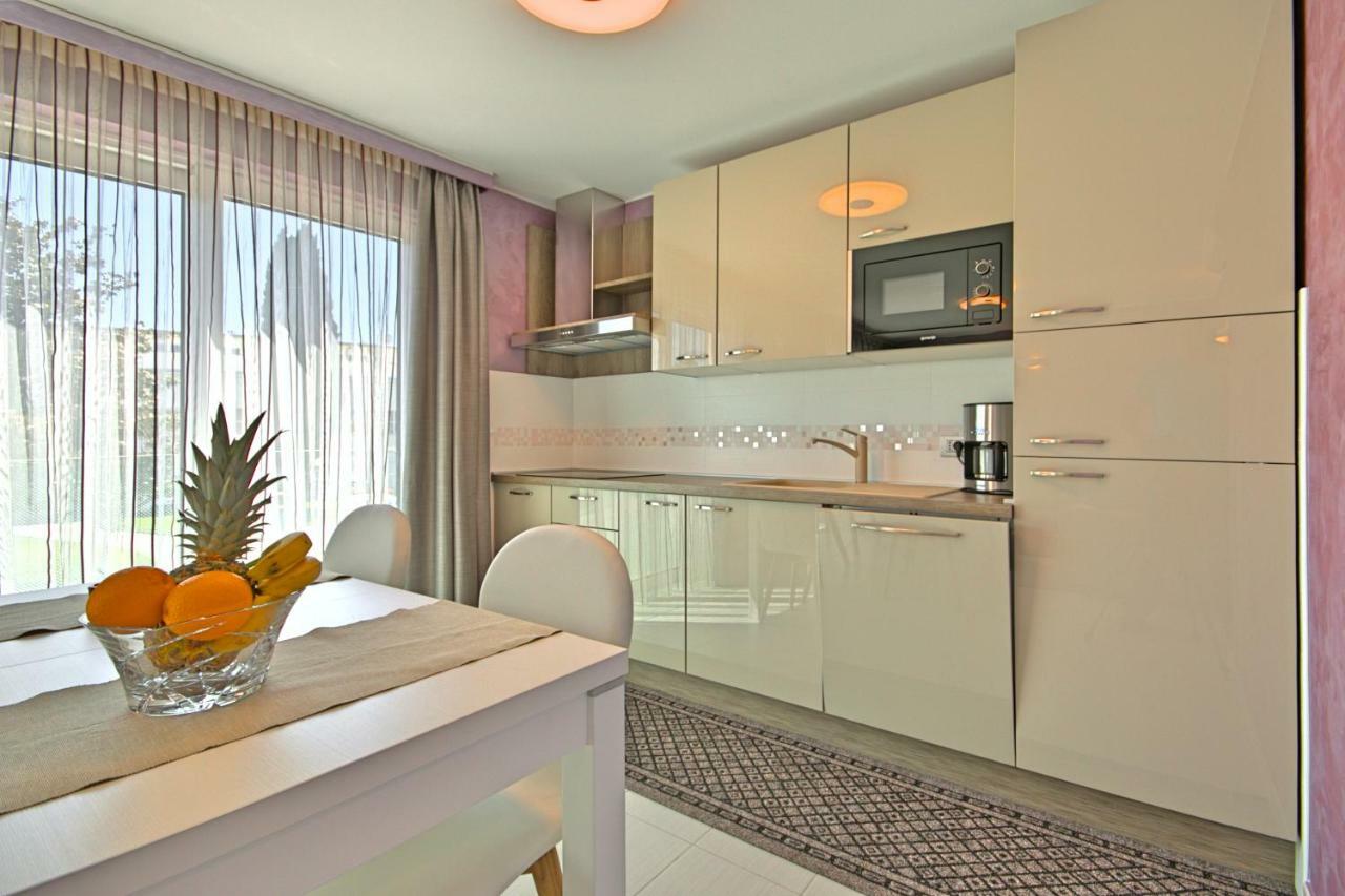 Riva-interauto Apartman *